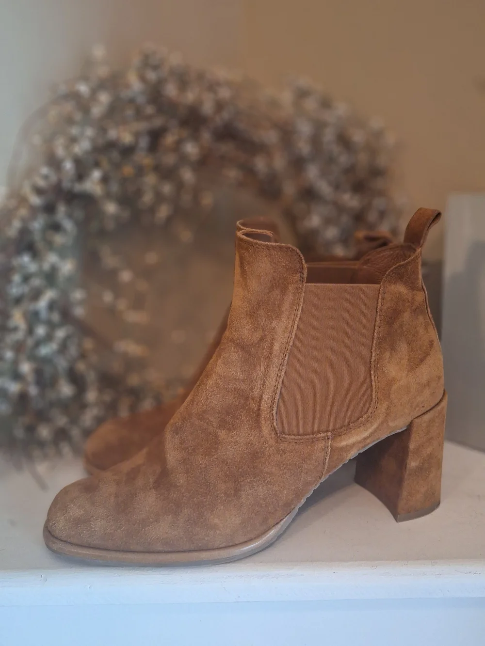 Designer Pedro Garcia Tan Suede Block Heel Chelsea Booties 10